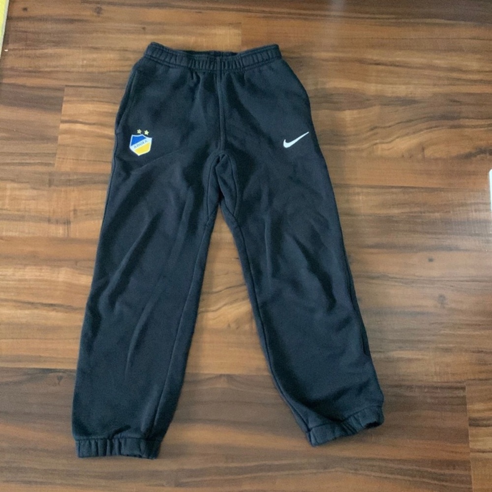 Like new Nike  warm Jogger